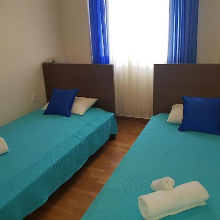 Comfortable Apt , 5 Min Walk To Acropolis Athene Buitenkant foto